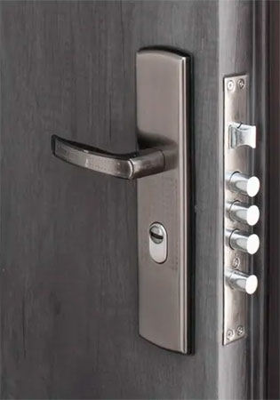 Foto de Puertas de seguridad